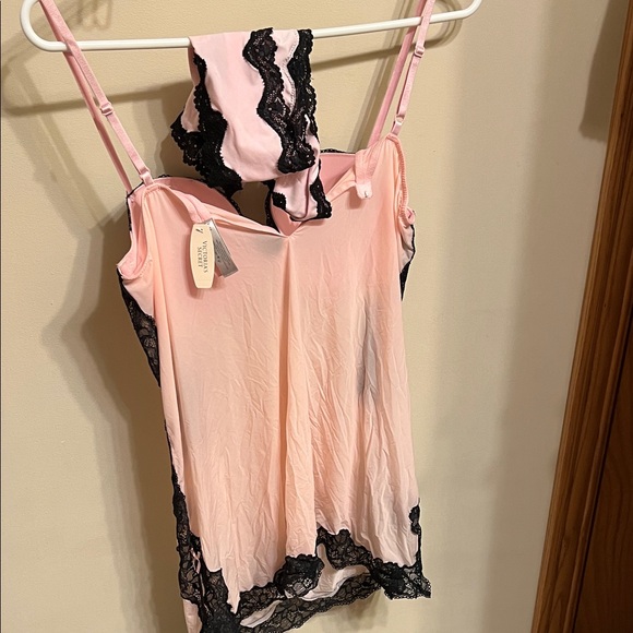 NWT Victoria Secret Pink and Black Lace Chemise - Picture 2 of 2